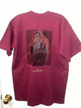 Graphic Tee - Burgundy Short Sleeve